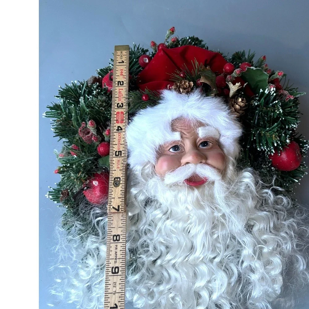 Bronners Christmas Wonderland Santa Head Wreath Red Apples Berries Pinecones 10